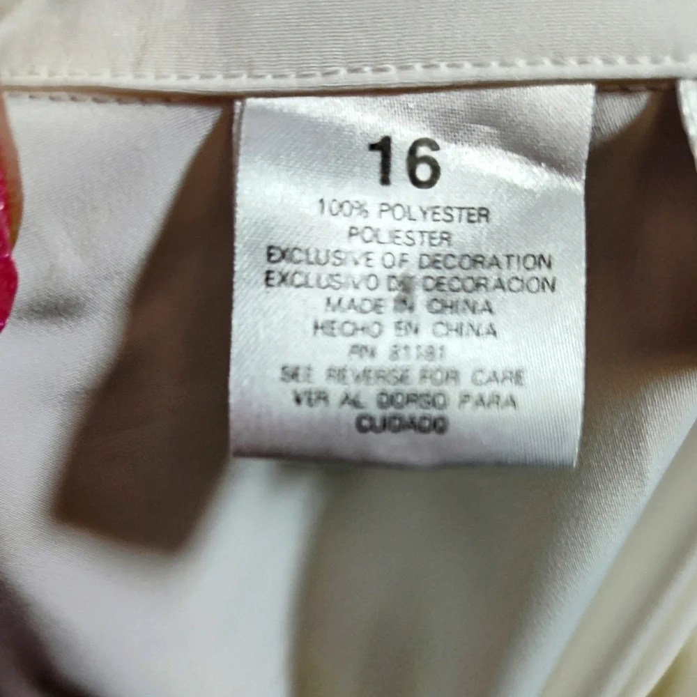 Kathy Che Soft White Short Sleeve Button-Up Shirt - Picture 5 of 5